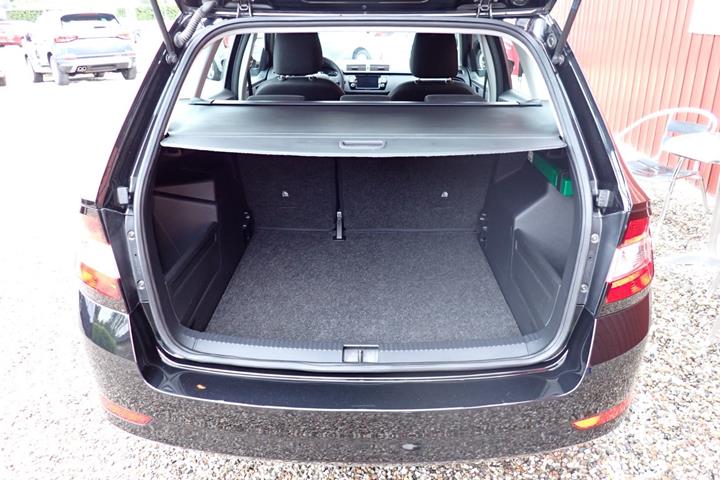 Sort Skoda Fabia fra 2019