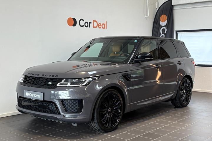 Hvid Land Rover Range Rover sport fra 2019 set udefra