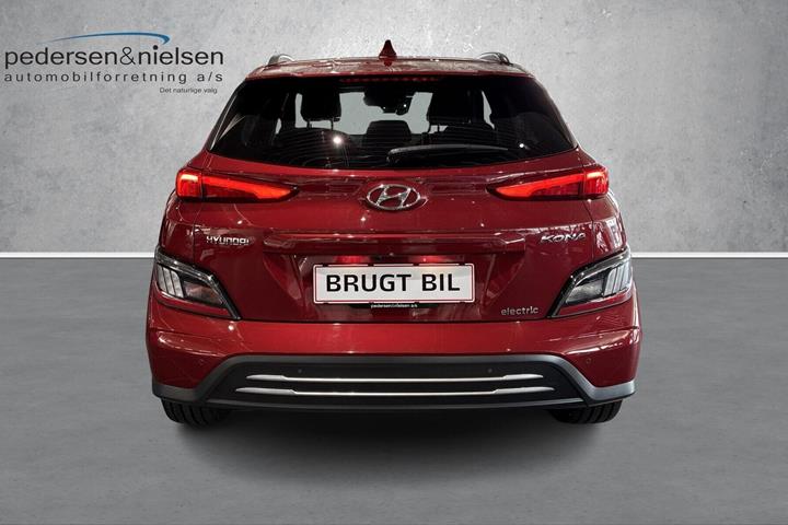 Rød Hyundai Kona fra 2021