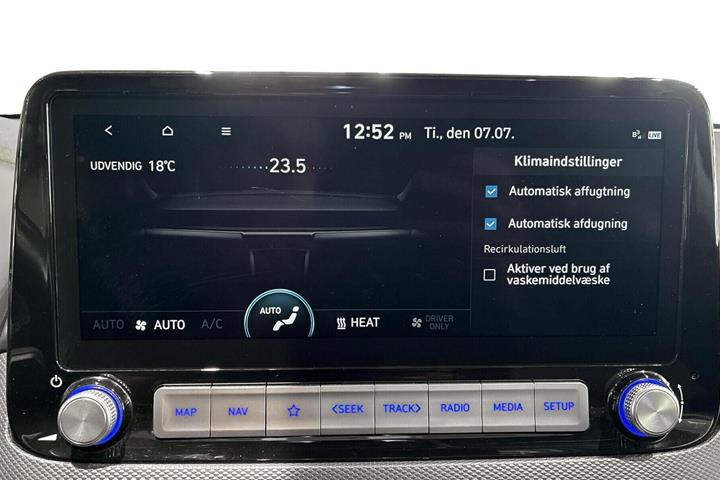 Rød Hyundai Kona fra 2021
