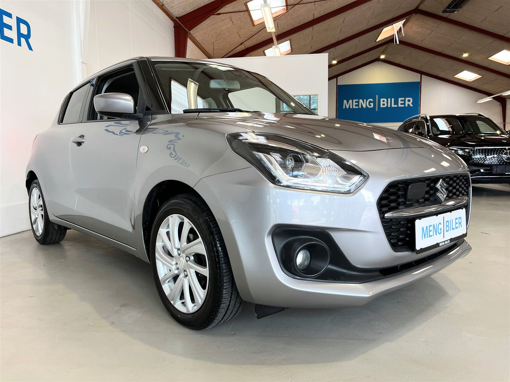 Sølv Suzuki Swift fra 2021