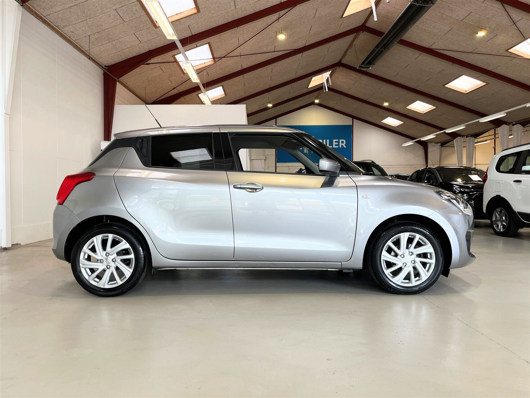 Sølv Suzuki Swift fra 2021