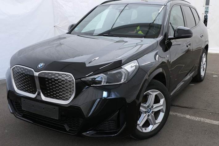 Sort BMW iX1 fra 2024