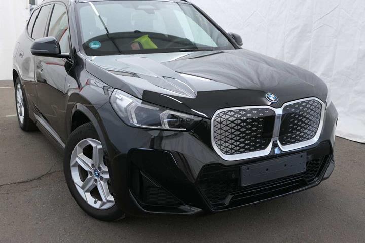 Sort BMW iX1 fra 2024
