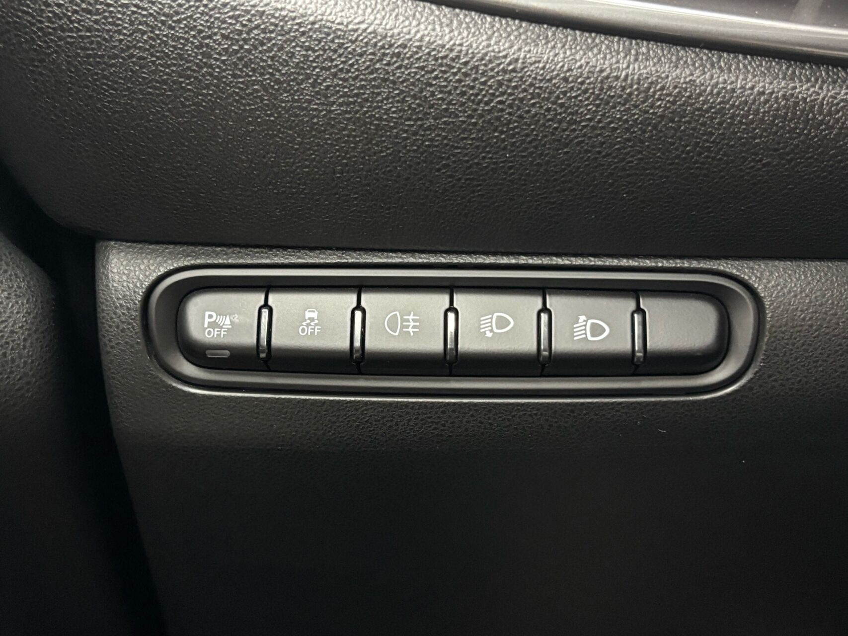Blå Fiat 500e fra 2023