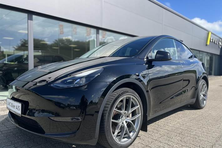 undefined Tesla Model Y fra 2021