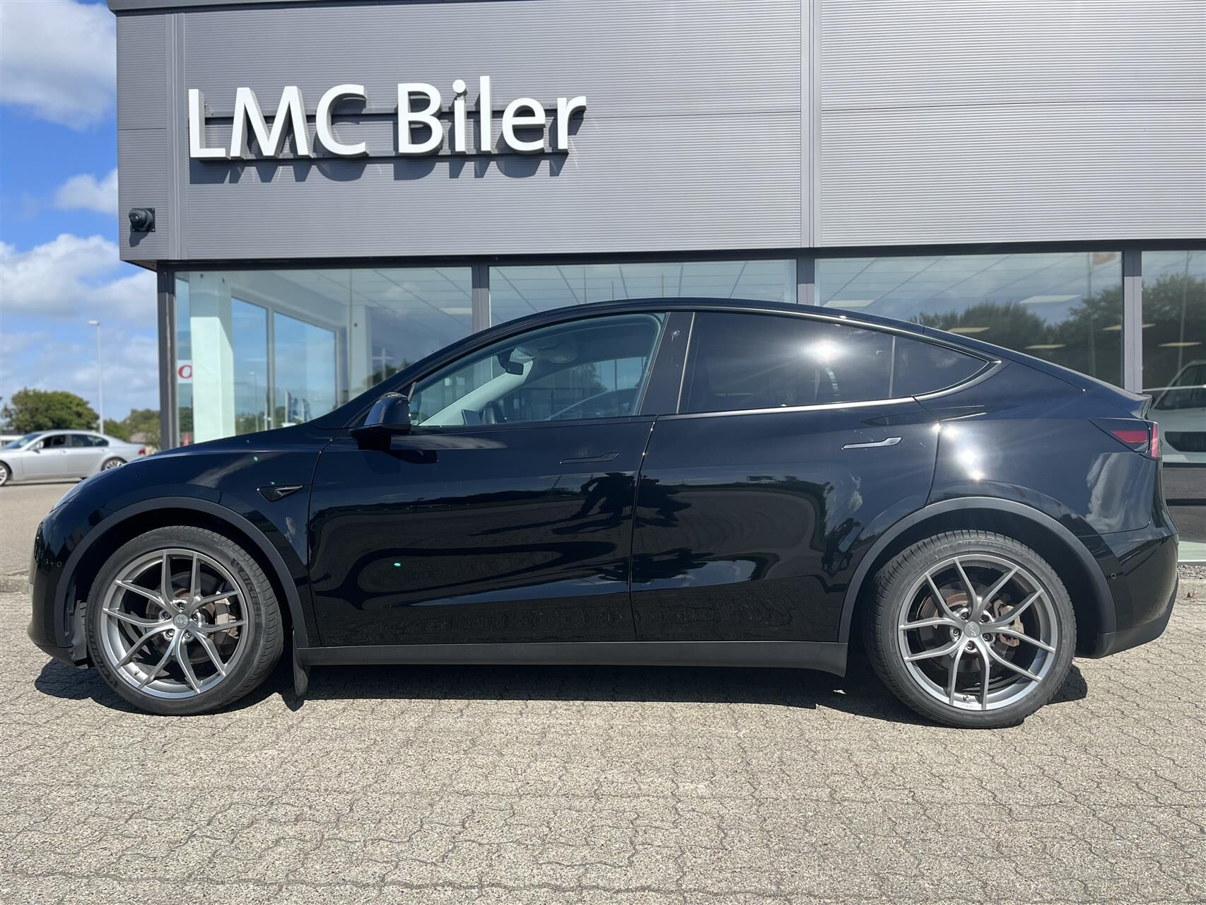 undefined Tesla Model Y fra 2021