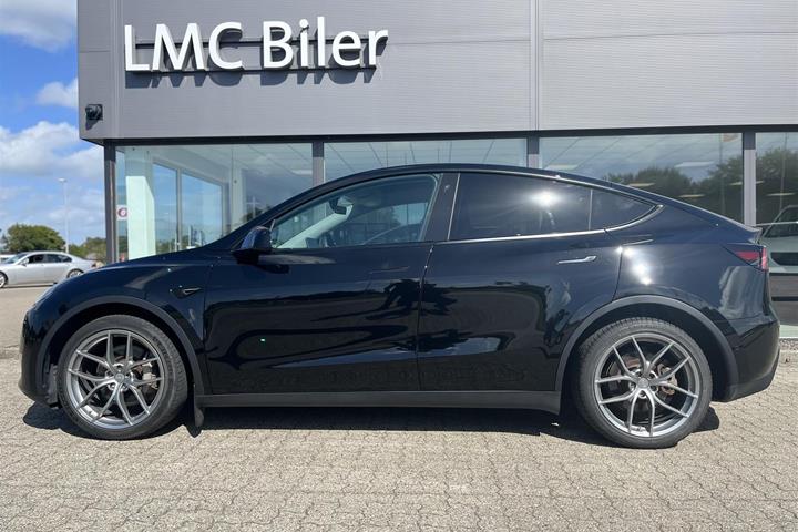 undefined Tesla Model Y fra 2021