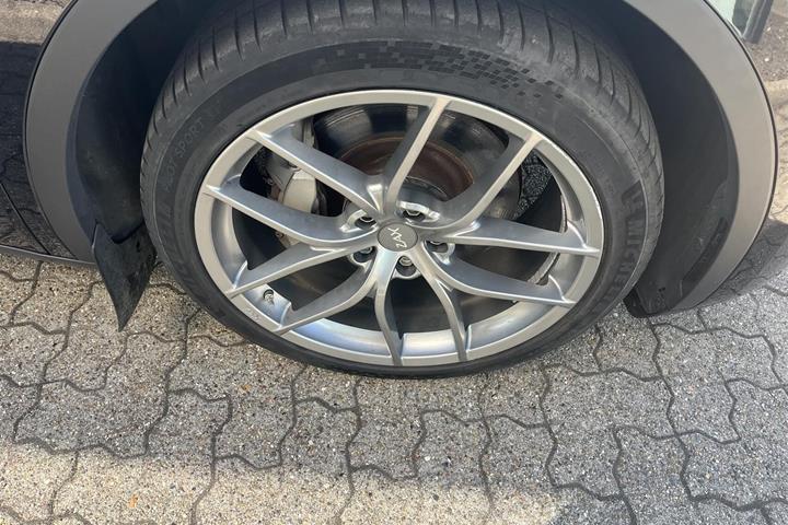 undefined Tesla Model Y fra 2021