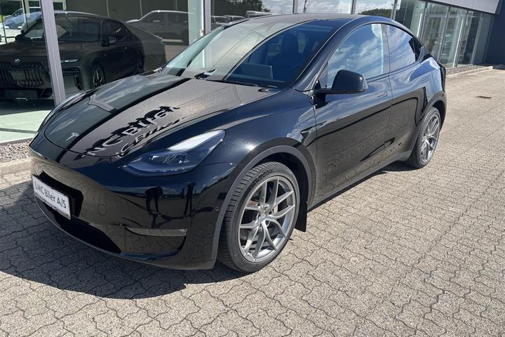 undefined Tesla Model Y fra 2021