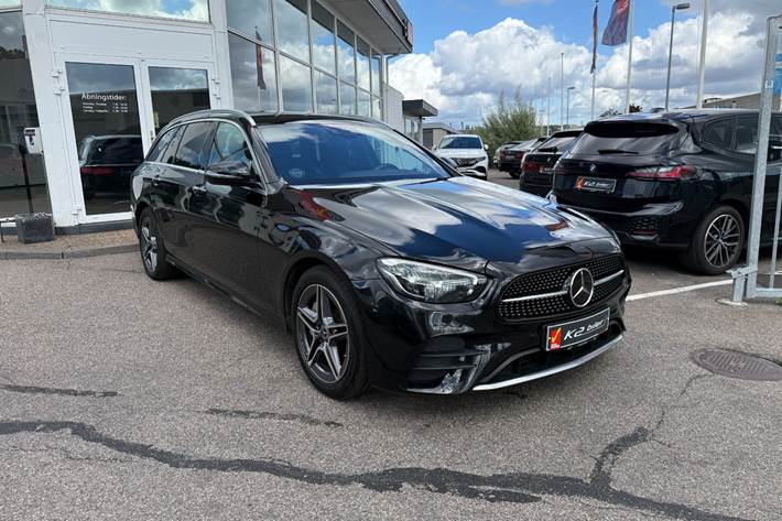 Sort Mercedes E300 e fra 2022