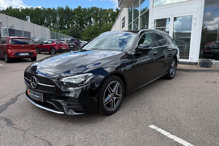 Sort Mercedes E300 e fra 2022