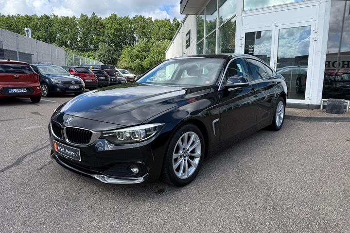 Grå BMW 420i fra 2019