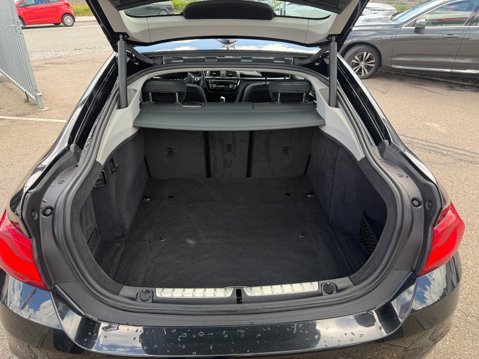 Grå BMW 420i fra 2019
