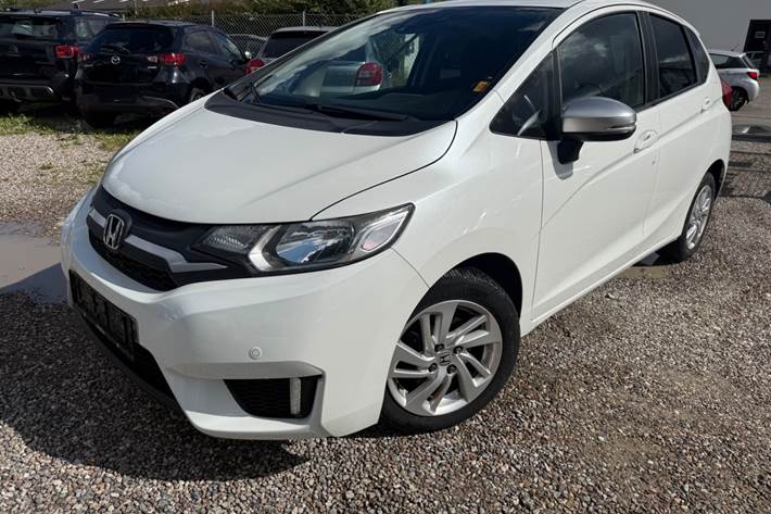 Hvid Honda Jazz fra 2016