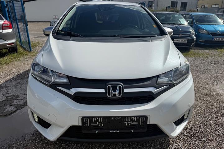 Hvid Honda Jazz fra 2016