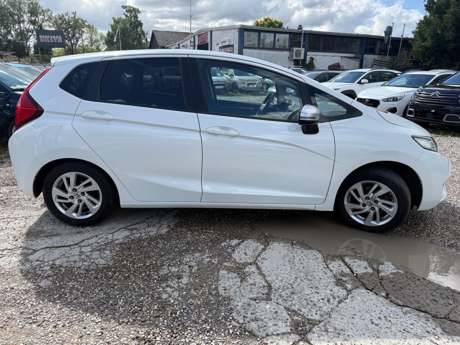Hvid Honda Jazz fra 2016