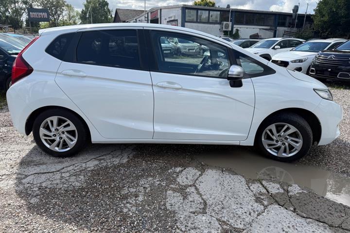 Hvid Honda Jazz fra 2016