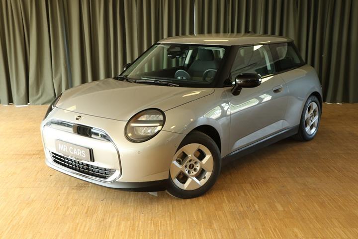 Grøn Mini Cooper SE fra 2024