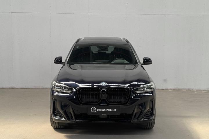 Sort BMW iX3 fra 2022