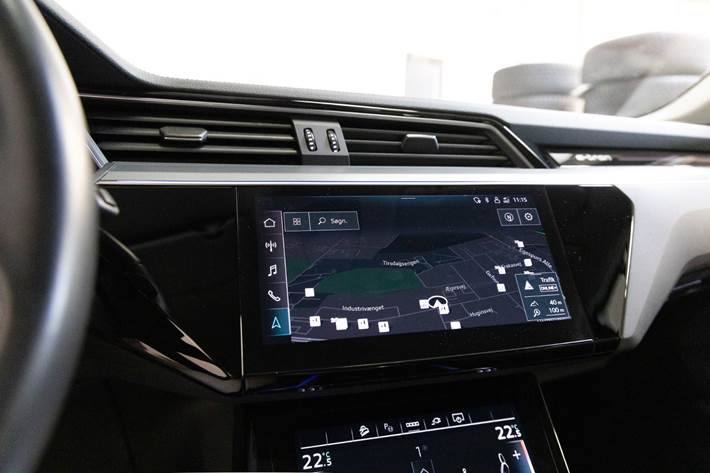 Sort Audi e-tron fra 2022