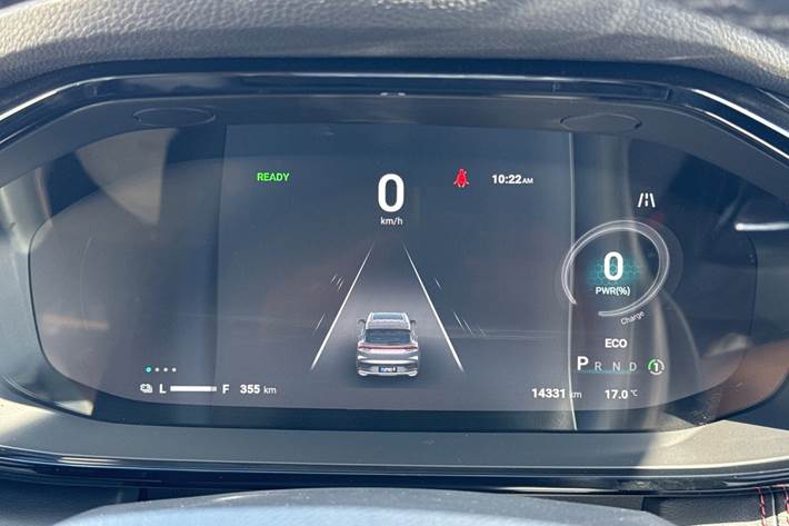 Sort Maxus Euniq6 fra 2022