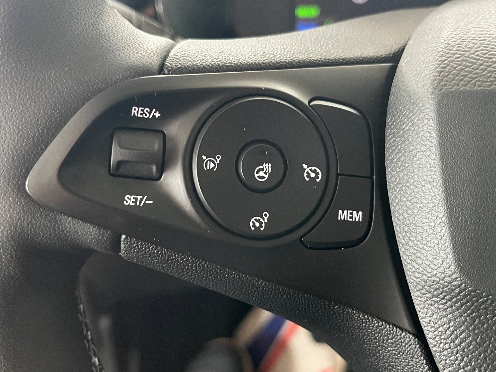 Rød Opel Corsa-e fra 2024