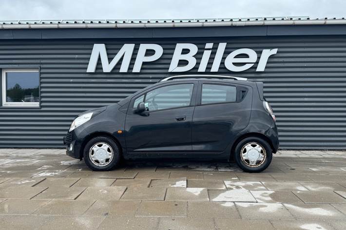 Sort Chevrolet Spark fra 2011