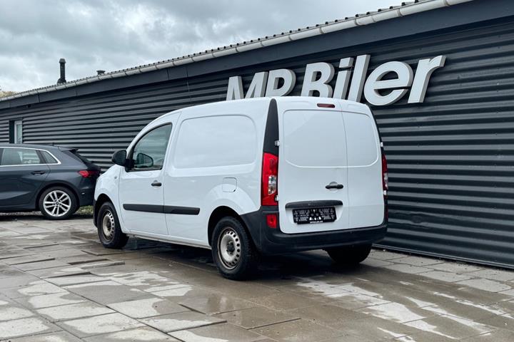 Hvid Mercedes Citan 109 fra 2020
