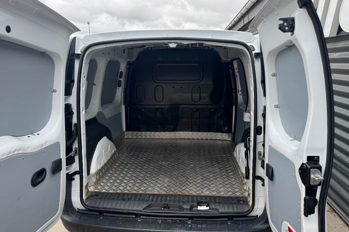 Hvid Mercedes Citan 109 fra 2020