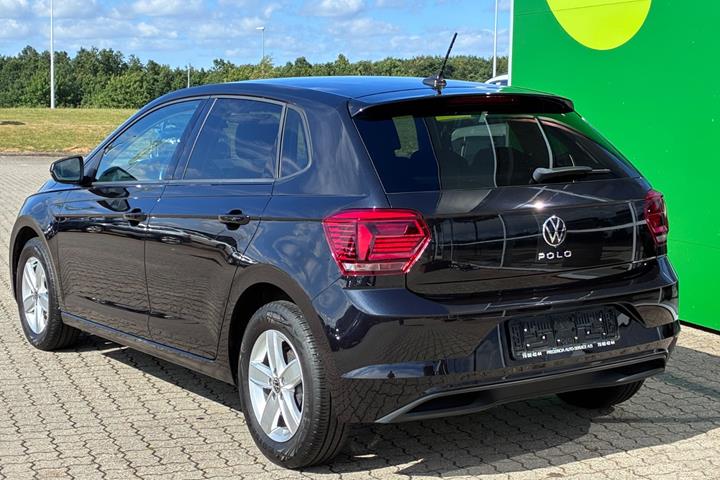 Sort VW Polo fra 2021
