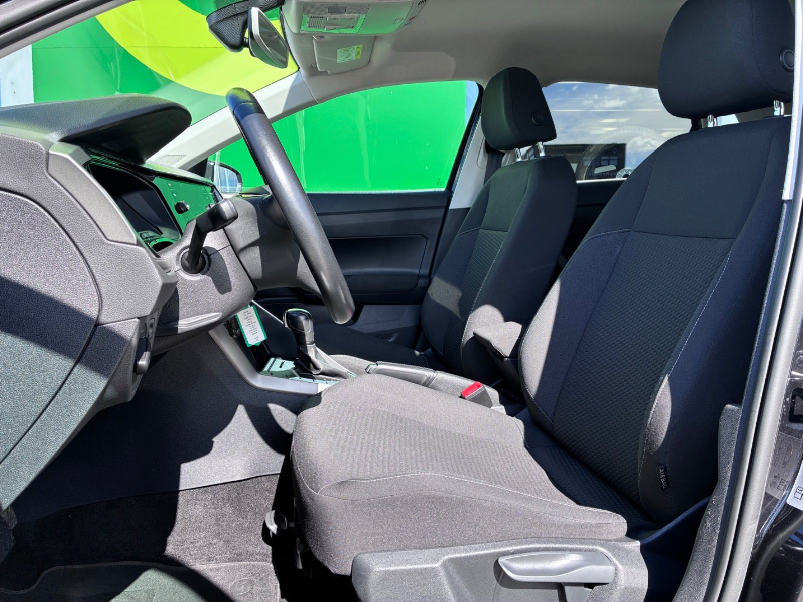 Sort VW Polo fra 2021
