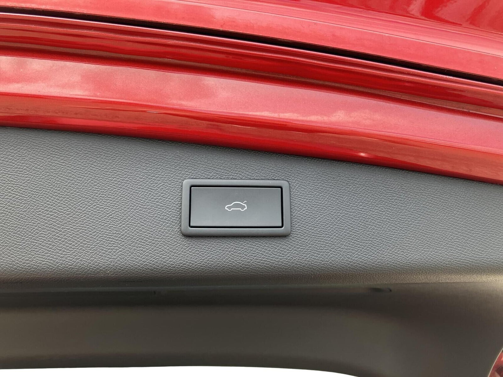 Rød Cupra Leon fra 2021
