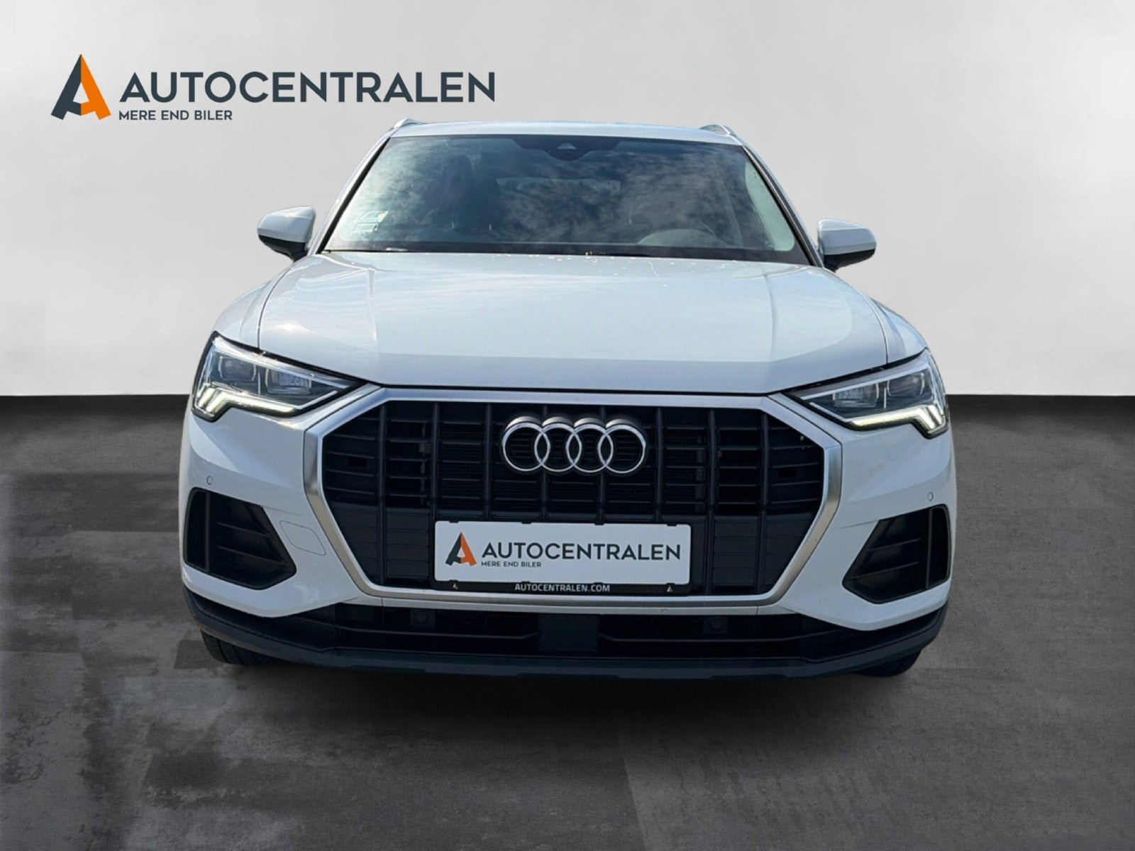 Hvid Audi Q3 fra 2023