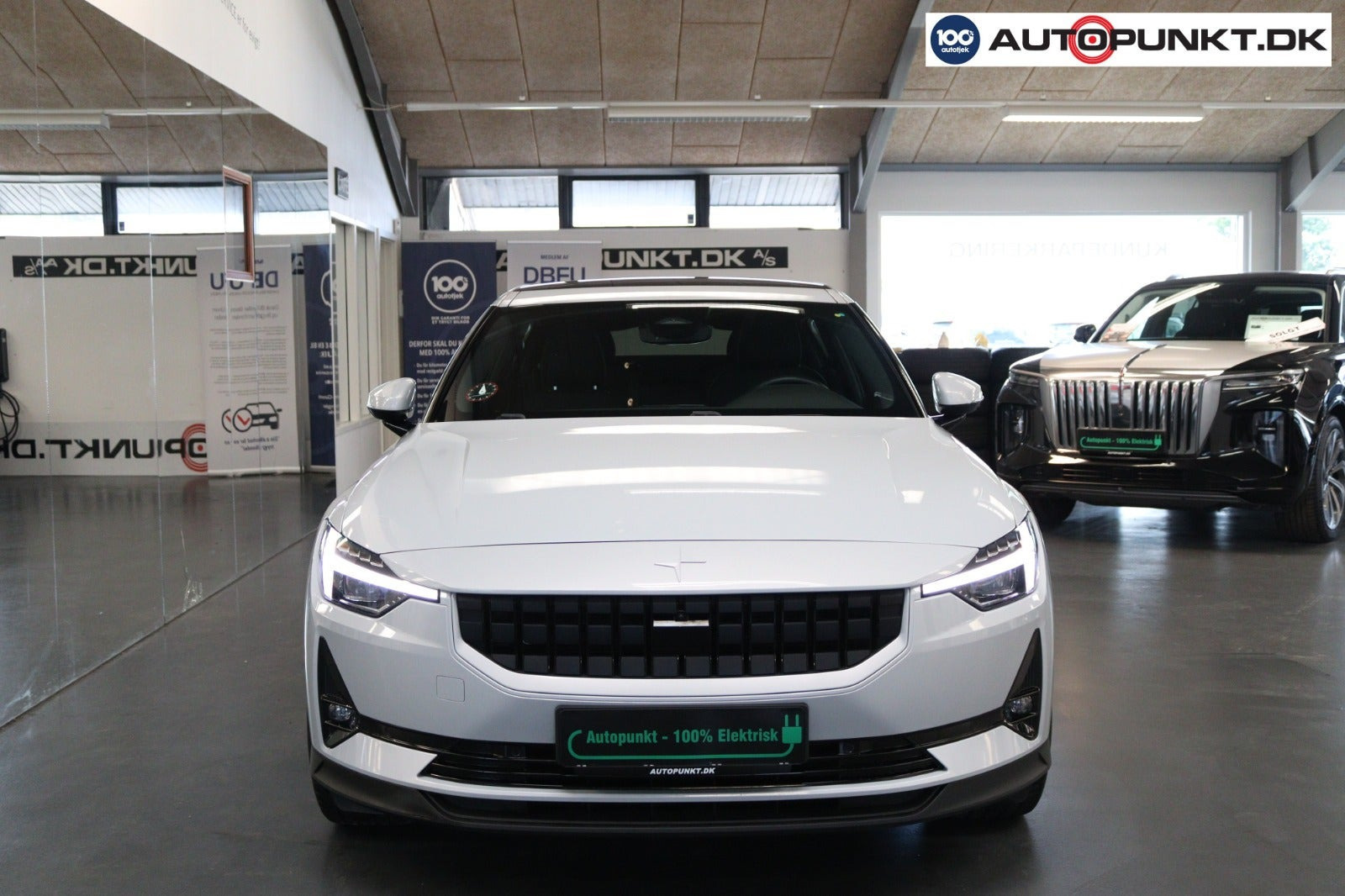 Hvid Polestar 2 fra 2022