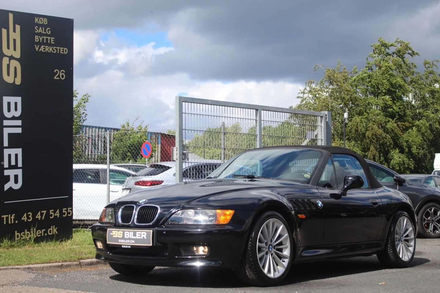 BMW Z31,8 RoadsterKontantprisBMW Z31,8 Roadster139.900 krKontantpris4/199689.000 kmBenzin1