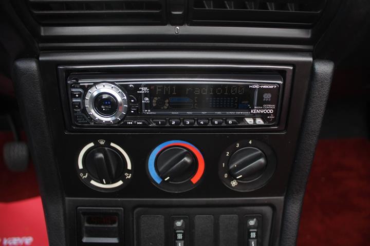 Sort BMW Z3 fra 1996