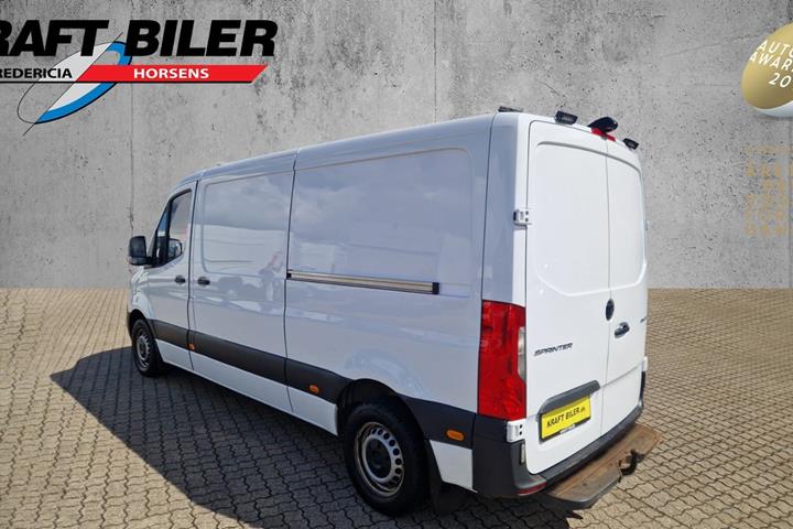 Hvid Mercedes Sprinter 315 fra 2023