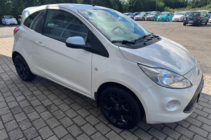 Hvid Ford Ka fra 2013
