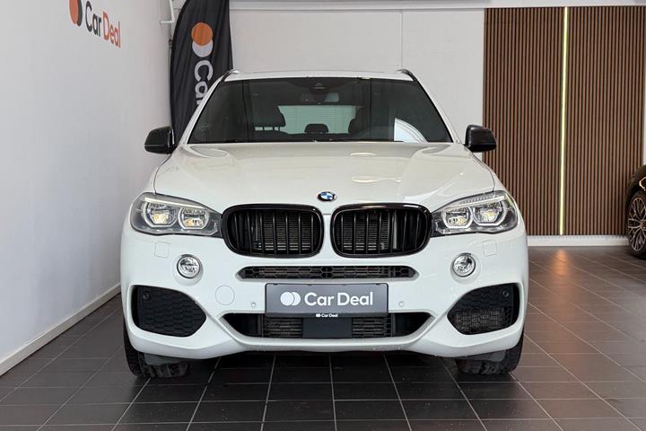 Hvid BMW X5 fra 2015