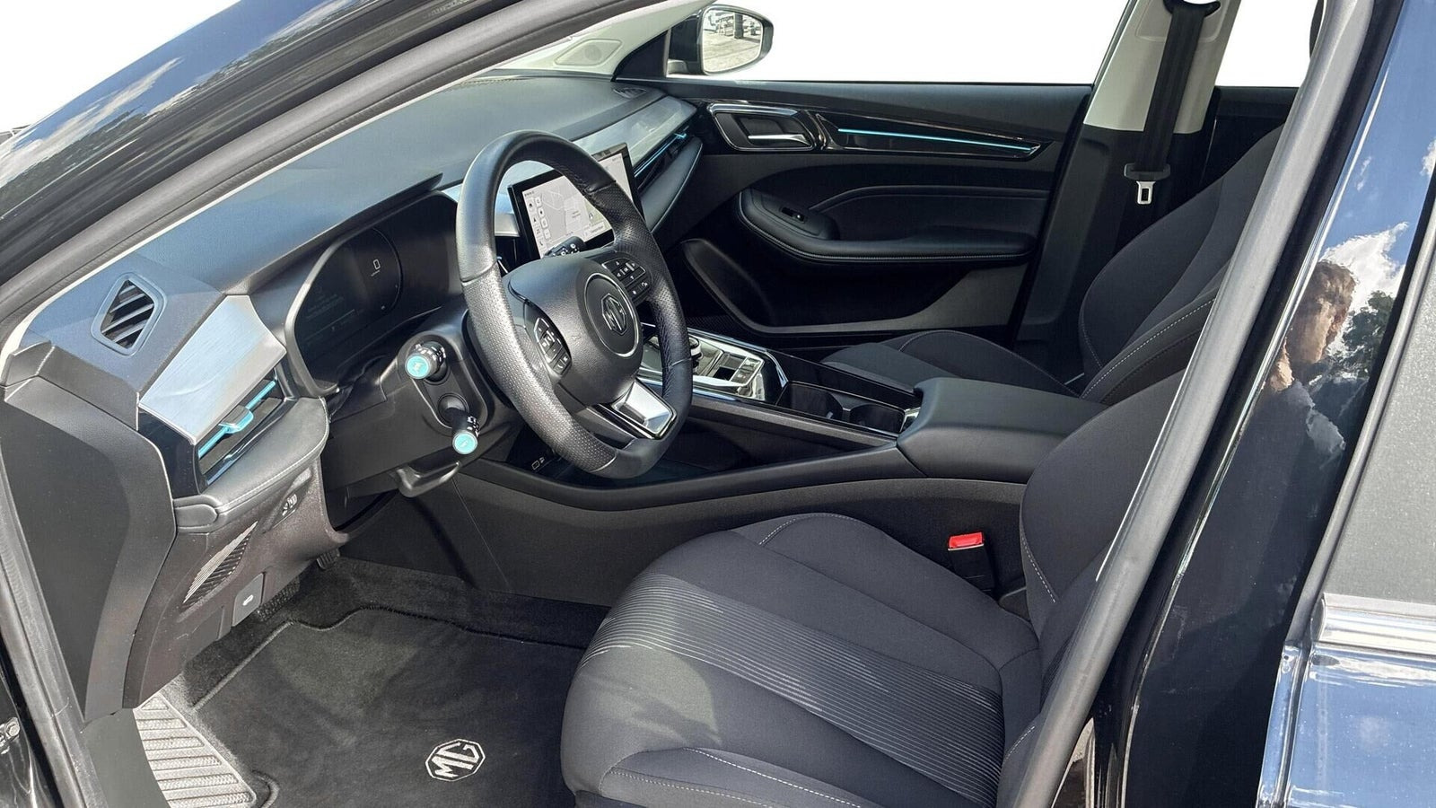 Sort MG MG5 fra 2024