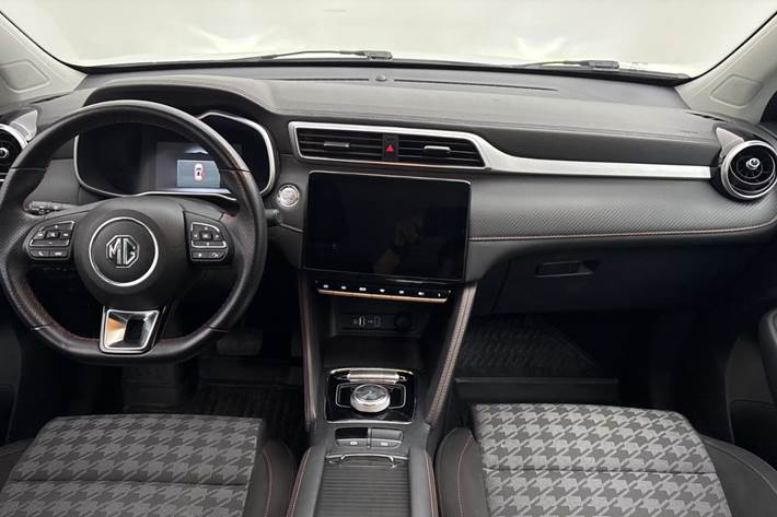 Hvid MG ZS fra 2023