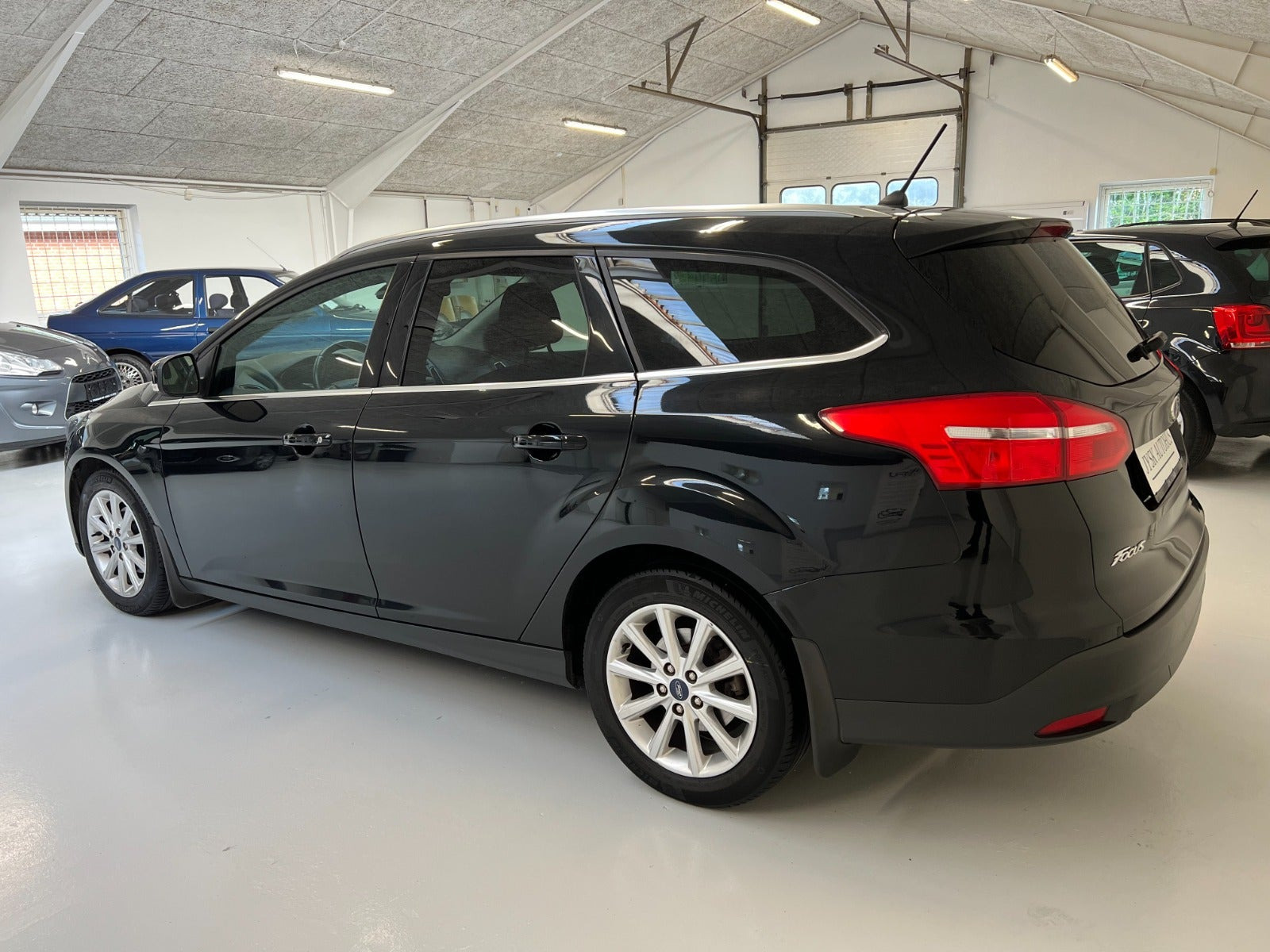 Sort Ford Focus fra 2017