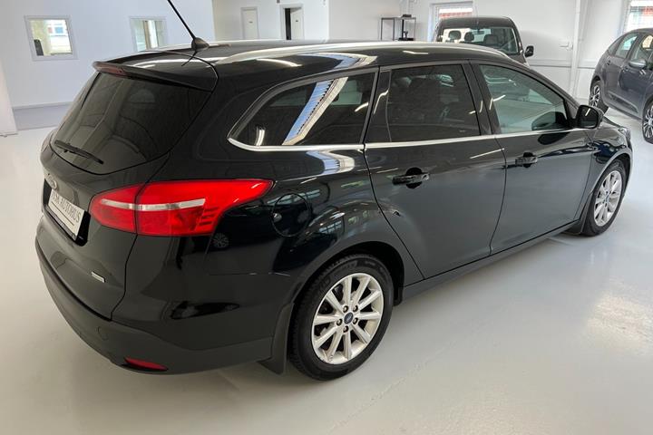 Sort Ford Focus fra 2017