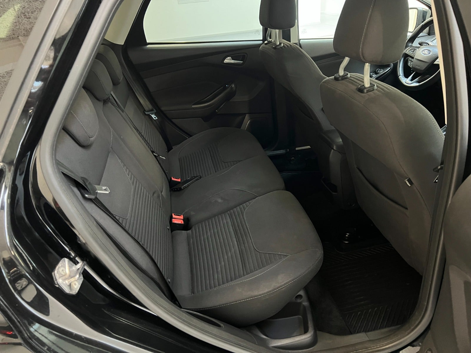 Sort Ford Focus fra 2017
