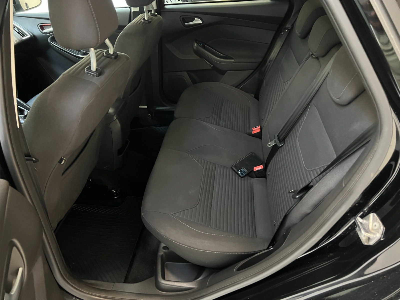 Sort Ford Focus fra 2017