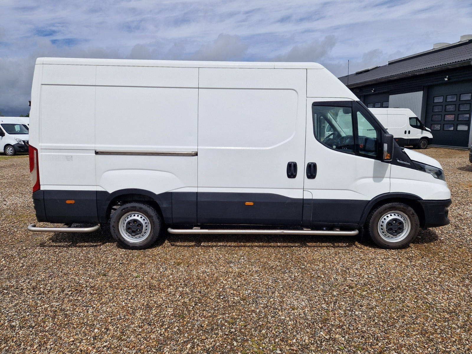 undefined Iveco Daily fra 2021