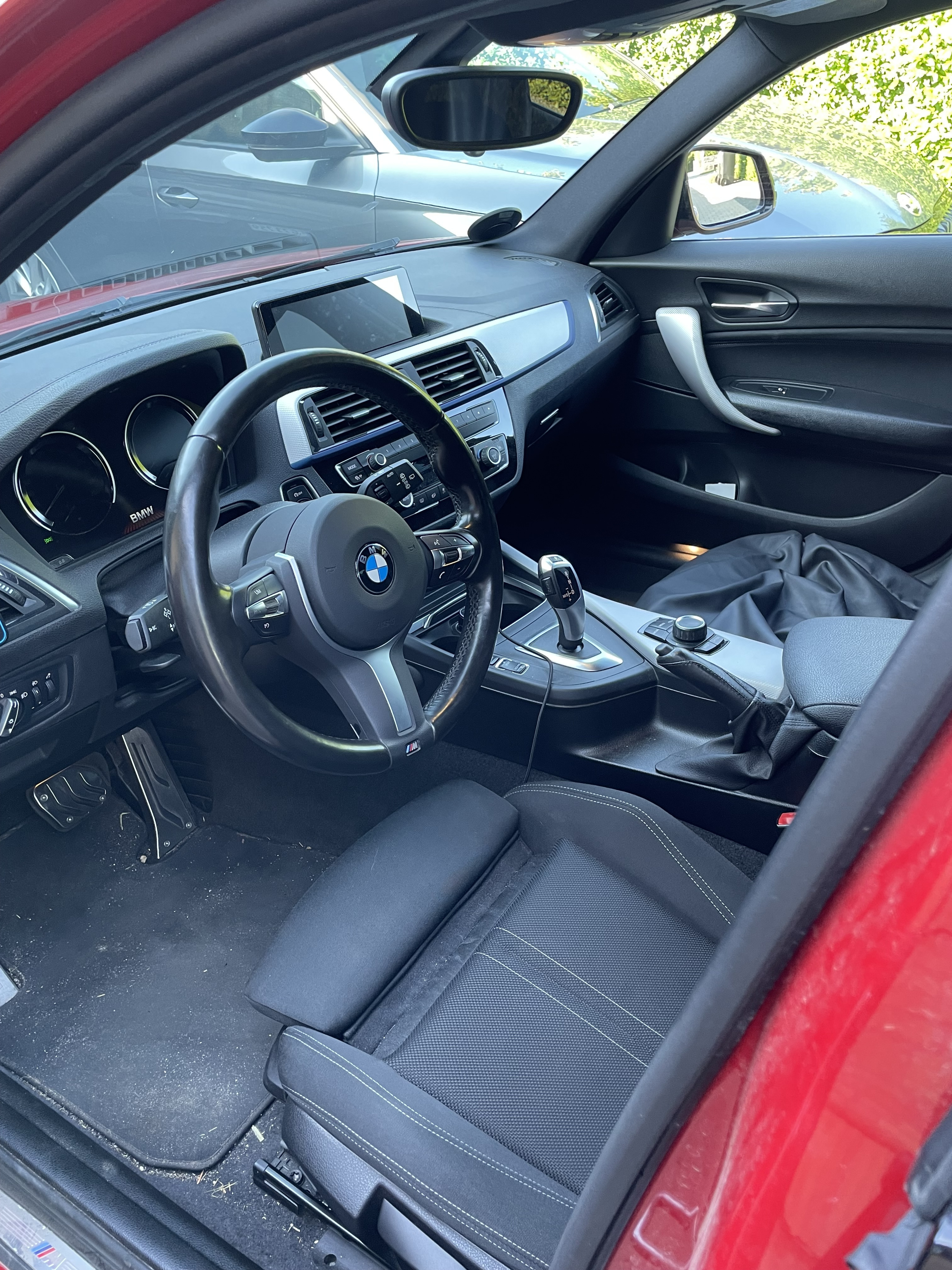 Rød BMW 1-Serie fra 2019