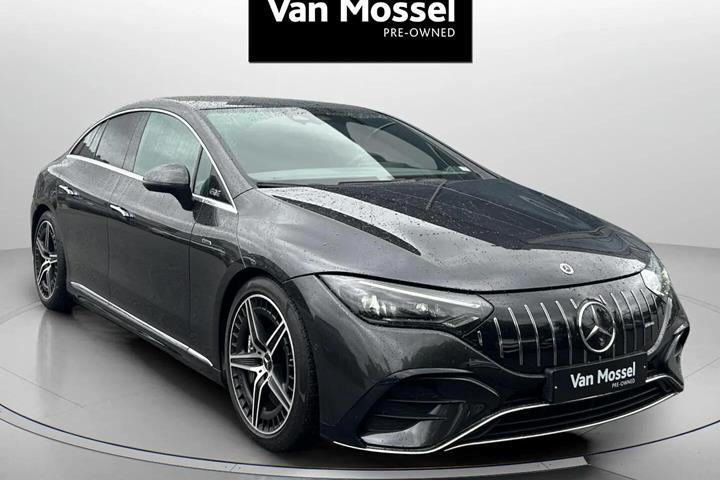 Grå Mercedes EQE 43 AMG fra 2023
