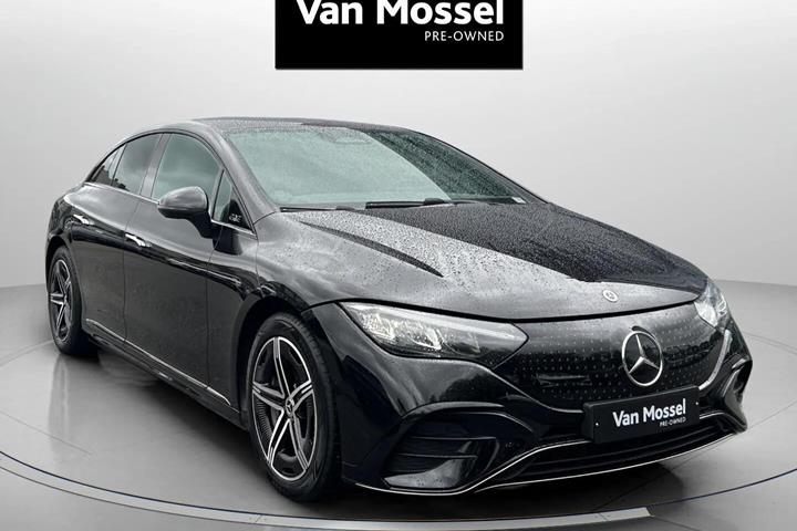 Sort Mercedes EQE 350 fra 2024
